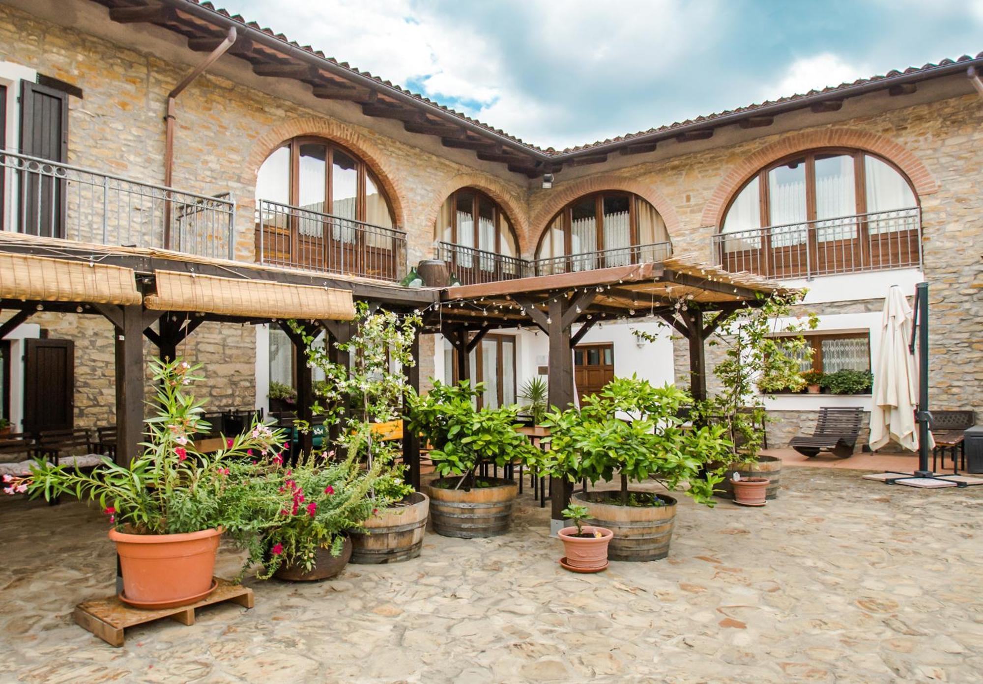Agriturismo Tenuta San Giuseppe Cossano Belbo Екстериор снимка