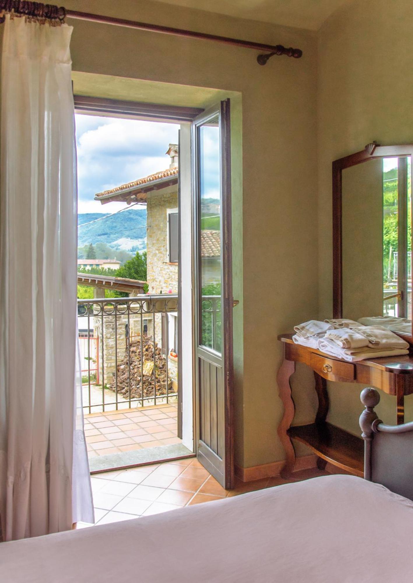 Agriturismo Tenuta San Giuseppe Cossano Belbo Екстериор снимка