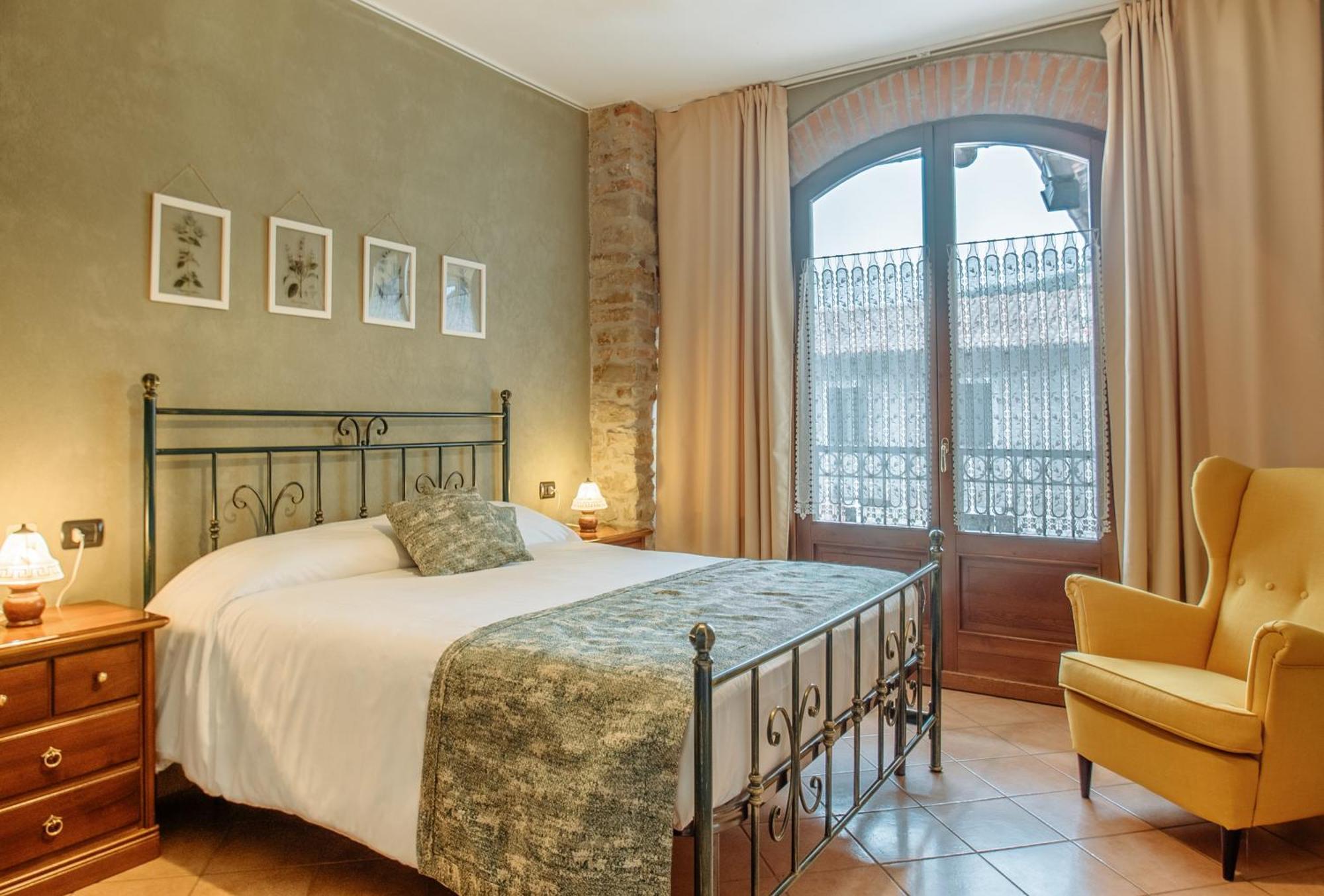 Agriturismo Tenuta San Giuseppe Cossano Belbo Екстериор снимка