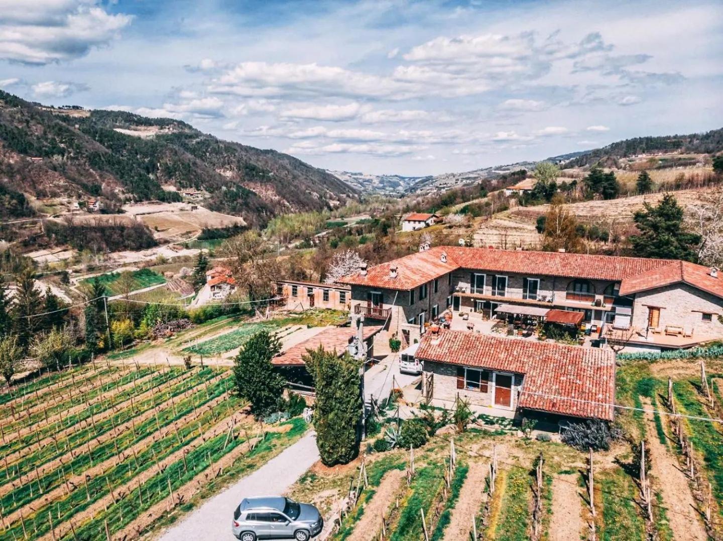 Agriturismo Tenuta San Giuseppe Cossano Belbo Екстериор снимка