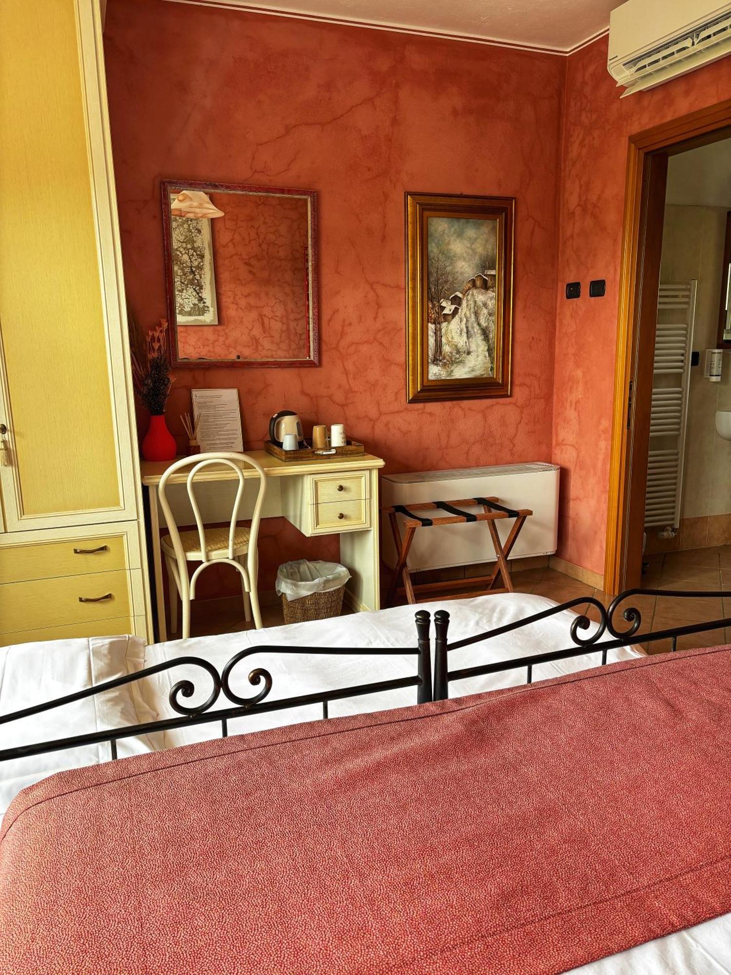 Agriturismo Tenuta San Giuseppe Cossano Belbo Екстериор снимка