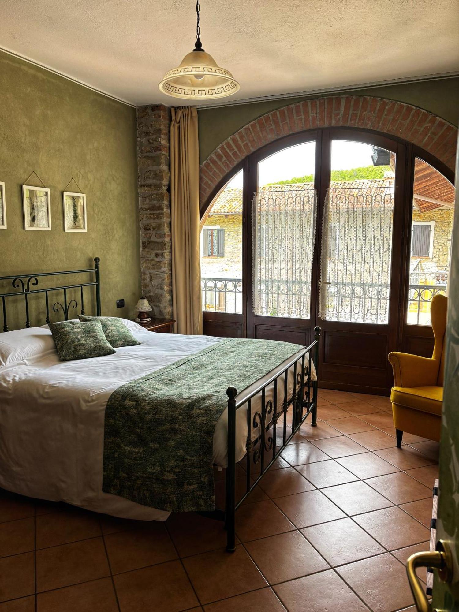 Agriturismo Tenuta San Giuseppe Cossano Belbo Екстериор снимка