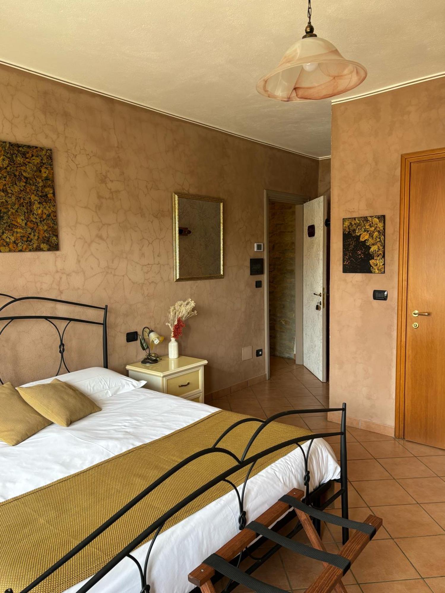 Agriturismo Tenuta San Giuseppe Cossano Belbo Екстериор снимка